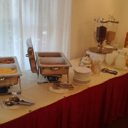 Otel Aranysas Es Bungalows Alsoors Csopak