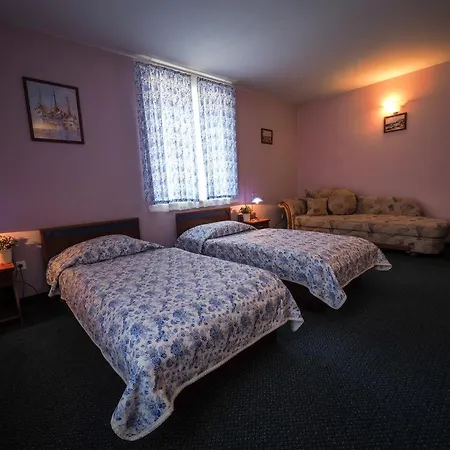 Aranysas Es Bungalows Alsoors Otel