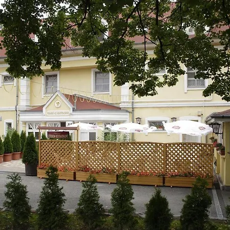 Otel Aranysas Es Bungalows Alsoors Csopak