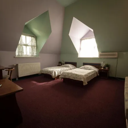 Otel Aranysas Es Bungalows Alsoors Csopak