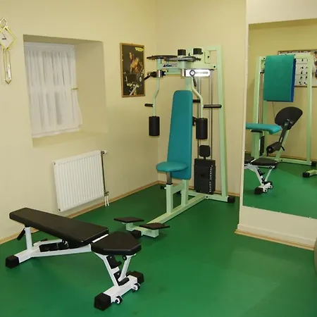 Aranysas Es Bungalows Alsoors Otel Csopak